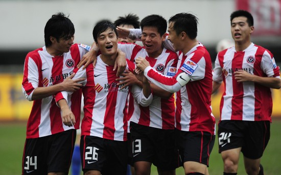 球迷期待的五大对决（球迷翘首以待的五场巅峰对决）