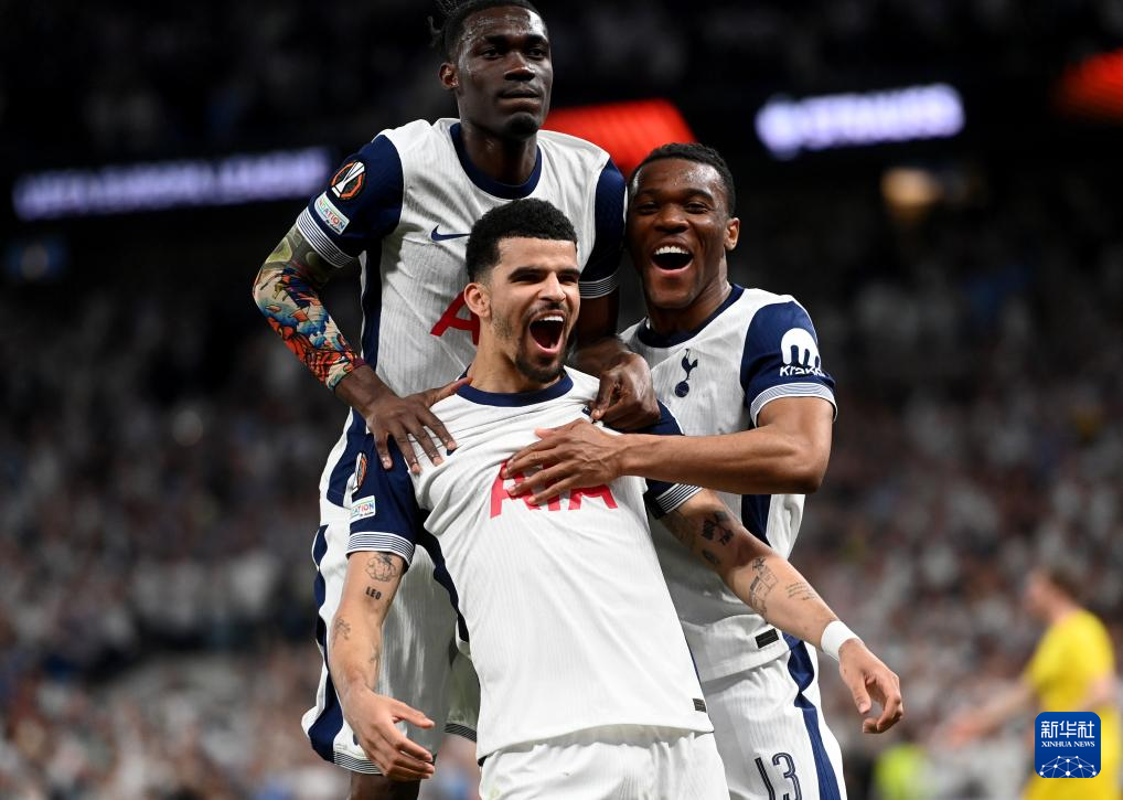 马德兴：中国足球管理组织没上道，没有协调好内卷和外战矛盾（马德兴：中国足球管理层未到位，内卷与外战矛盾未能妥善平衡）