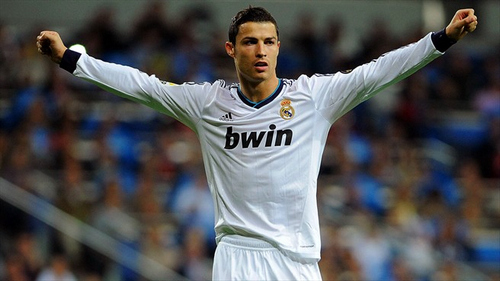 中超：山东泰山客场2-0击败广州队（中超：山东泰山客场2比0力克广州队）