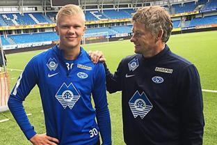 CCTV5+播张本智和VS林诗栋，王楚钦VS莫雷加德，谁能进男单决赛（CCTV5+直播：张本智和对阵林诗栋、王楚钦迎战莫雷加德，谁将挺进男单决赛？）