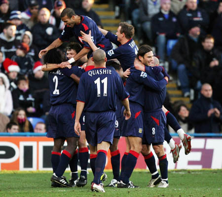 旧金山大学遭3连败！王俊杰首发登场7中3得到8分1板2助（旧金山大学遭遇三连败，王俊杰首发出战7投3中砍下8分1板2助）