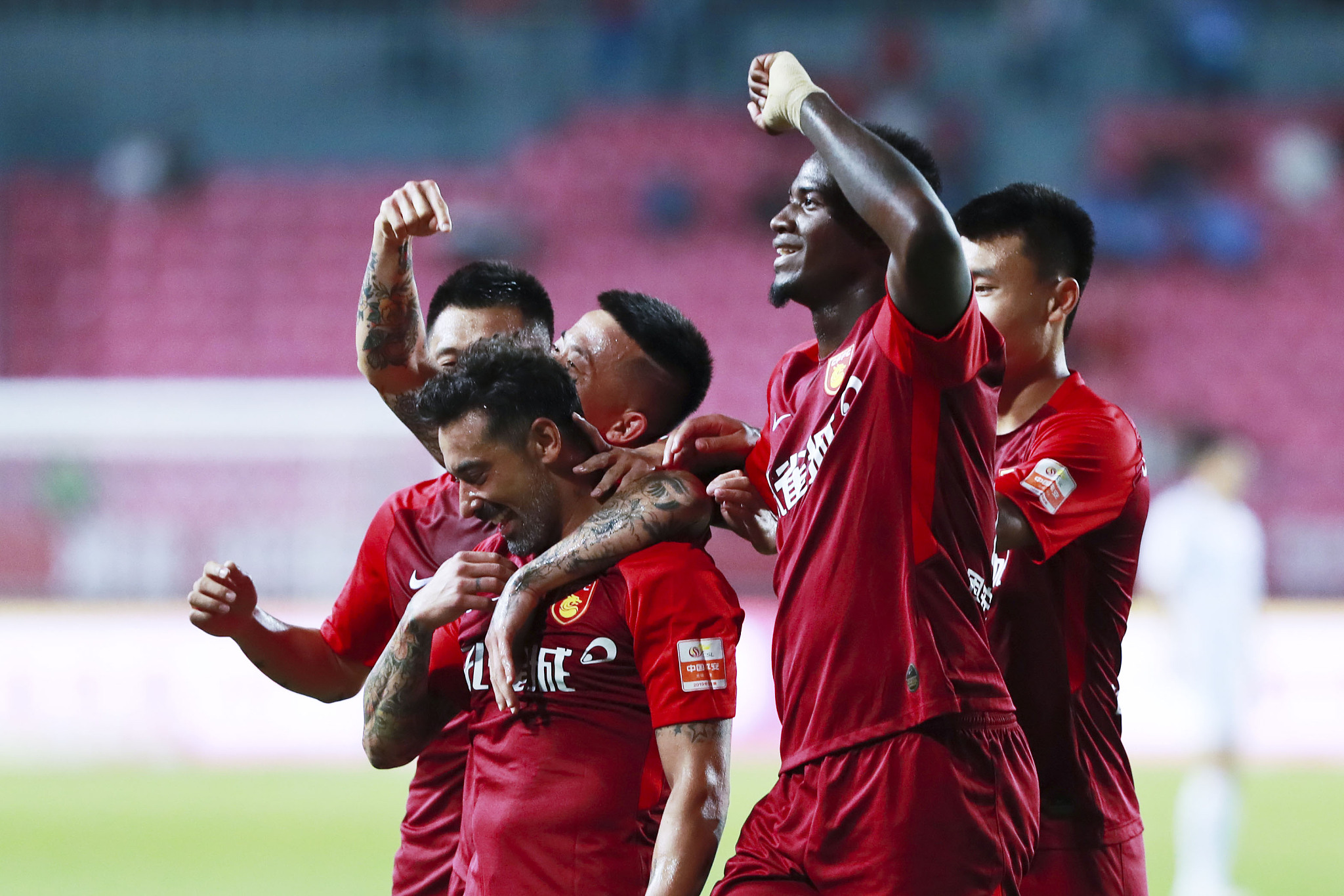 这场比赛强度堪比季后赛