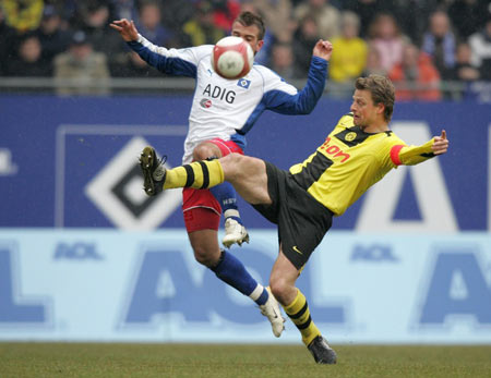 德转预热国米前锋博尼身价上涨：最低2500万欧，最高4000万欧（德转看涨国米前锋博尼：估值上调至2500万-4000万欧）