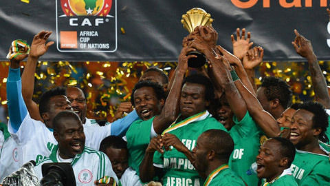 全市场：佛罗伦萨冬窗想签一名后卫，首选是切尔西的阿昌庞（全市场：佛罗伦萨计划冬窗补强后防，首选目标为切尔西后卫阿昌庞）