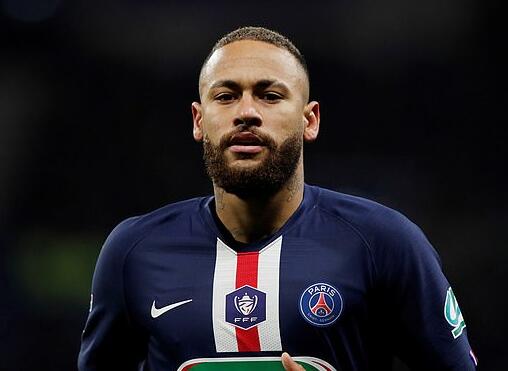 现国手、年薪550万，打个杯赛场均3分！球迷：单换郭艾伦就这实力？