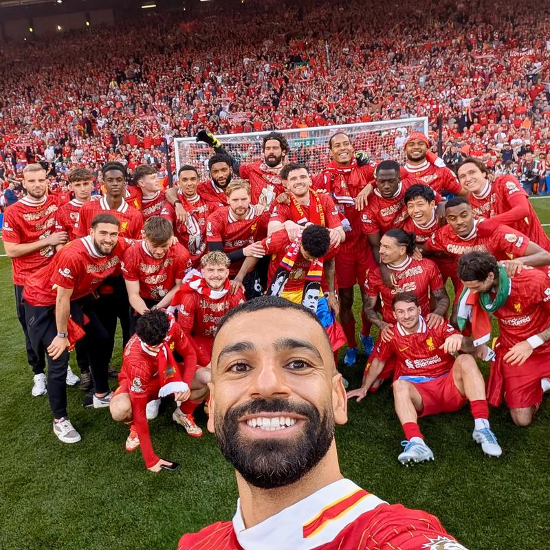 因伤缺席今年剩余比赛阵容：德布劳内、卡瓦哈尔、加维等在列（因伤无缘今年剩余赛事：德布劳内、卡瓦哈尔、加维等名列其中）