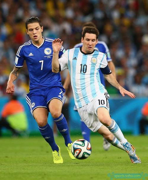 经纪人：小因欧冠决赛前就与新月谈判，但国米的惨败与之无关（经纪人澄清：小因欧冠决赛前已谈新月，国米惨败与此无关）