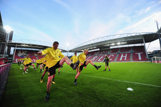 巴媒：米兰已表达对乌戈-索萨的兴趣，科林蒂安正在等待报价（巴西媒体：米兰有意乌戈-索萨，科林蒂安静候报价）