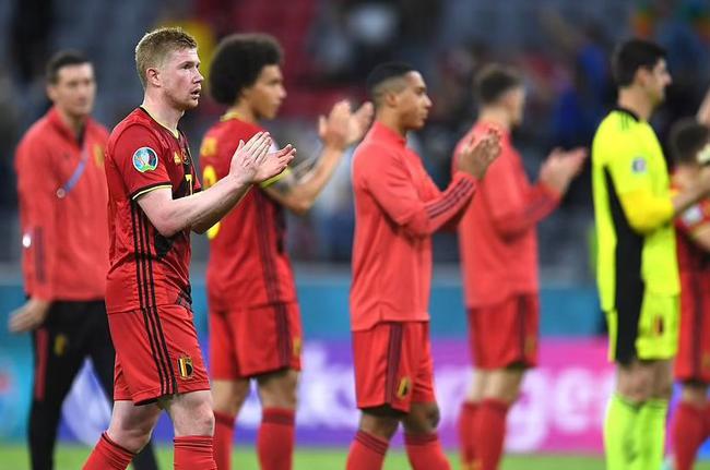 克罗斯评选历史最佳阵容：诺伊尔门将，马塞洛、拉姆...（克罗斯公布史上最佳11人：门将诺伊尔，后防马塞洛、拉姆…）