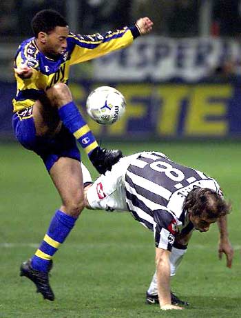 太阳队连胜势头强劲