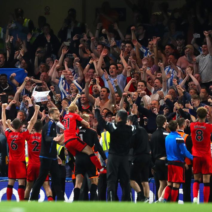 本菲卡欧冠出局将致穆里尼奥冬窗零引援（本菲卡无缘欧冠或致穆里尼奥冬窗无引援）