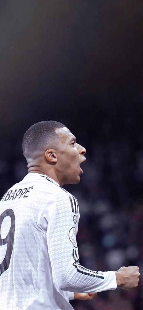 土鸡PK桑巴！国际排联认证这是本届VNL至今最激烈的强强对话！（土鸡大战桑巴：国际排联认定为本届VNL迄今最火爆的强强对决）